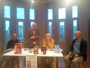 Ioan Răducea, profesor în învățământul liceal, poet, prozator, critic, îngrijitor de ediții, critic de artă.