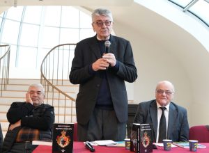 Imediat după prezentarea cărții, a rulat filmul Doamna Sofia, scenariul și regia semnate de către domnul profesor de limba și literatura română Victor Iosif, ecranizare dedicată interpretei de muzică populară Sofia Vicoveanca.