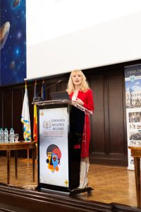 Una din secțiunile Conferinței a fost dedicată STUDIILOR LITERARE COMPARATE și s-a desfășurat în ziua de joi, 26 martie a.c., în Sala „Ion Simionescu” din incinta Casei Universitarilor în intervalul orar 11.30 – 13.30.