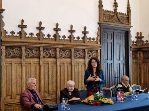 Etnolog Ioana Repciuc de la Departamentul de Etnologie din cadrul Institutului de Filologie Română „Alexandru Philippide”, Academia Română, Filiala Iași.