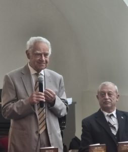 La Iași, nu demult, în Sala de festivități de la etajul IV al Palatului Braunstein, Ulița Cuza-Vodă a târgului Ieșilor, reprezentanții SOCIETĂȚII PENTRU CULTURA ŞI LITERATURA ROMÂNĂ ÎN BUCOVINA, Filiala Iași, au organizat o nouă AMIAZĂ CULTURALĂ BUCOVINEANĂ. Acțiunea culturală s-a aflat la ediţia a CX-a.